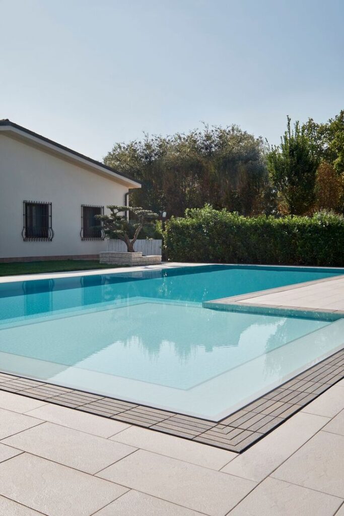 Anti-Slip Tiles for swiming pool