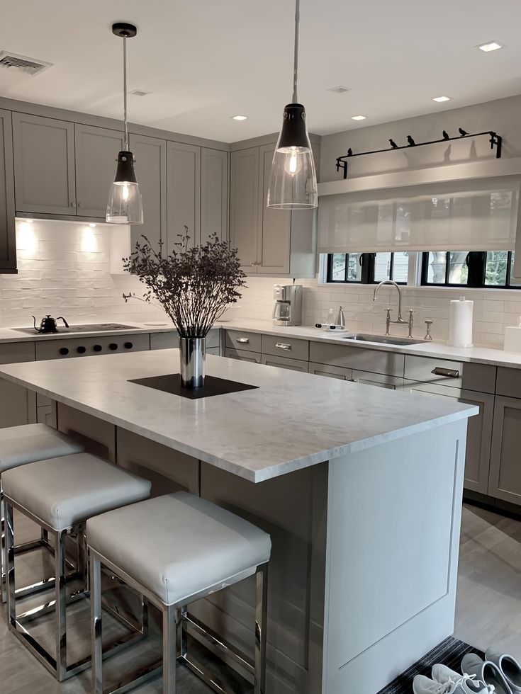 Normal Kitchen vs. Modular Kitchen